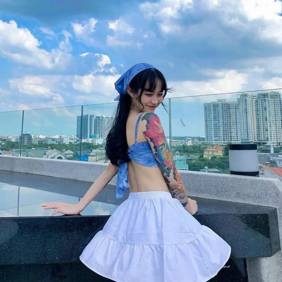热辣奇多的诞生海报