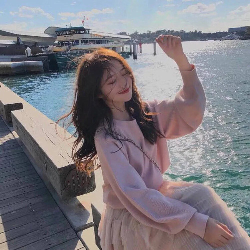 日落湄南河海报